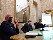 Foto 21 di 36