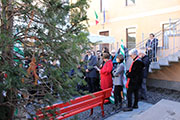 Foto 9 di 45
