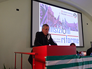 Foto 43 di 67