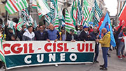 Foto 11 di 12
