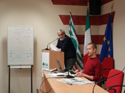 Foto 1 di 24