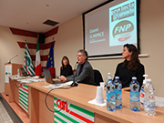 Foto 18 di 24