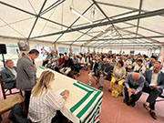 Foto 8 di 95