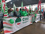 Foto 11 di 16