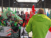 Foto 3 di 16