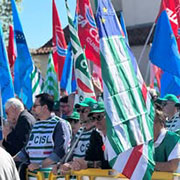 Foto 8 di 10