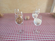 Foto 9 di 54
