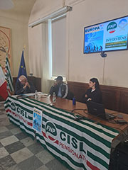 Foto 24 di 37