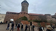 Foto 6 di 8