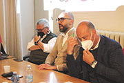 Foto 18 di 41