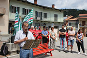 Foto 34 di 55