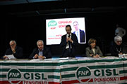 Foto 14 di 45