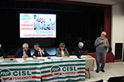Foto 24 di 45