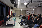 Foto 28 di 45