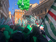 Foto 8 di 11