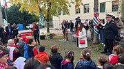 Foto 3 di 17