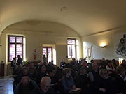 Foto 6 di 12