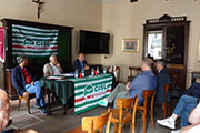 Foto 17 di 32