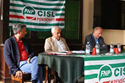 Foto 19 di 32