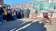 Foto 10 di 83