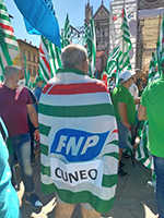 Foto 8 di 11